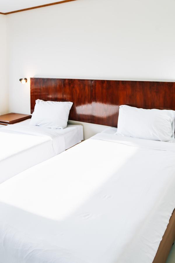 Sinkiat Thani Hotel Satun Luaran gambar